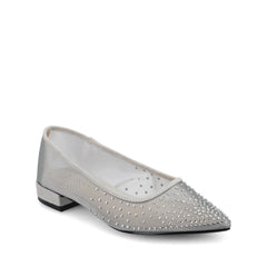 GRACELYNN Ballet Flats in Silver