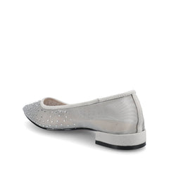 GRACELYNN Ballet Flats in Silver