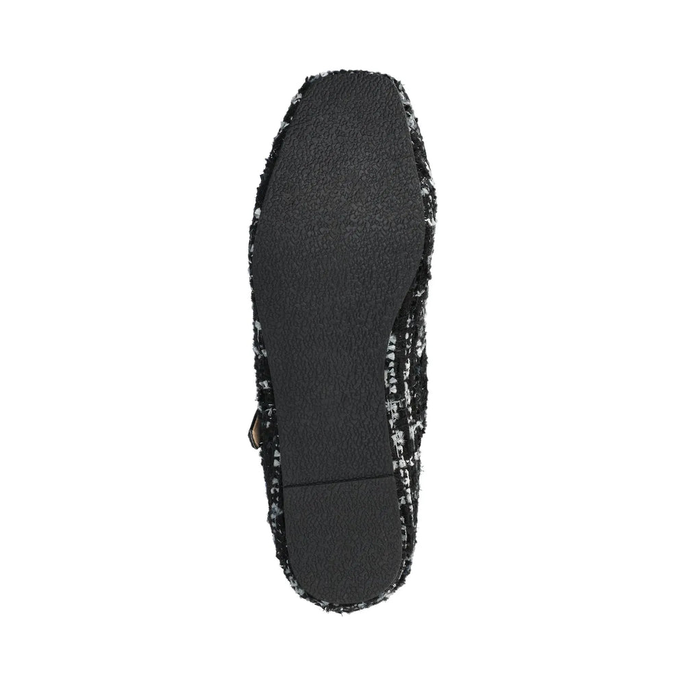 Black Tweed